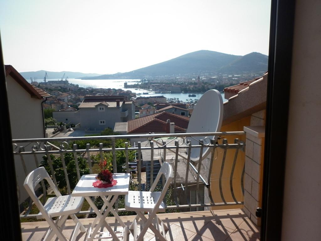 Apartments Ivona 2 Trogir Room photo